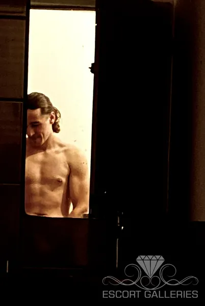 Escorts Bordeaux, France null