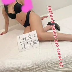 Escorts Delta, British Columbia very sexy brand new first day at job Lucia & Jess & sunny