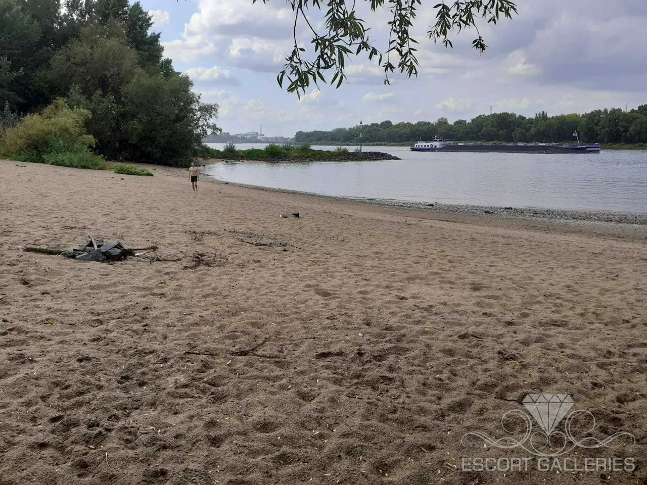 Escorts Koeln, Germany null