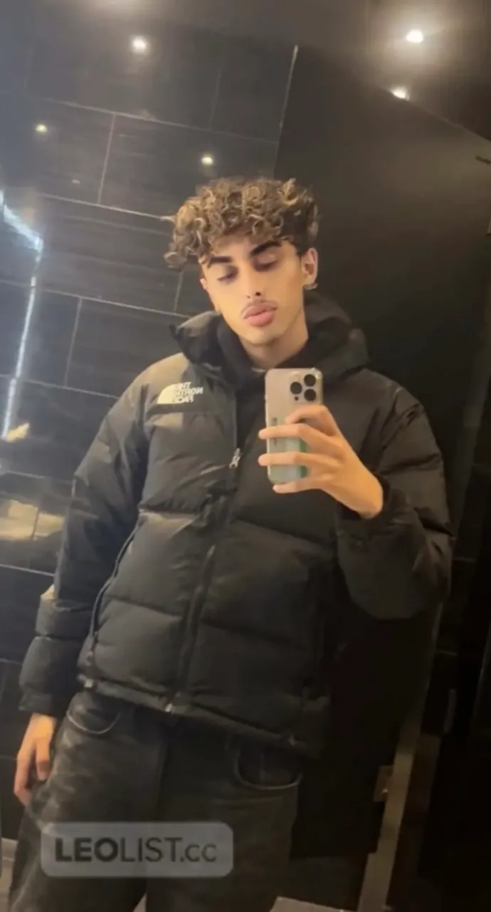 Escorts Mississauga, Ontario Diego