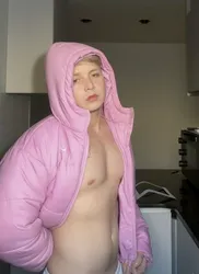 Escorts Valencia, Spain Young_Blond