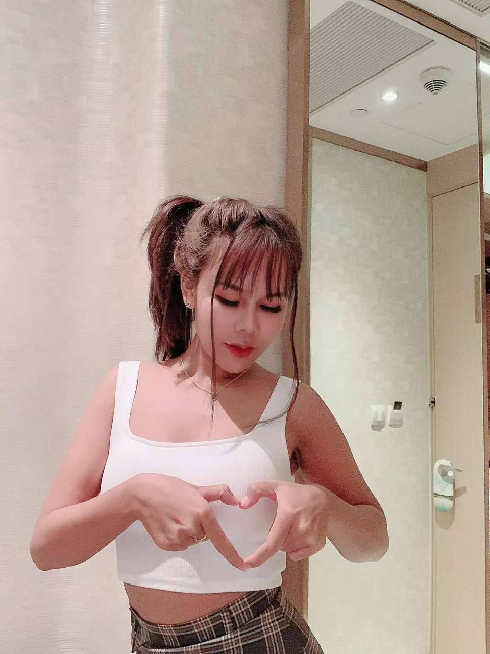 Escorts Hong Kong, Hong Kong Gina