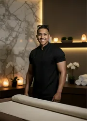 Escorts Dubai, United Arab Emirates James bbc 🤩.