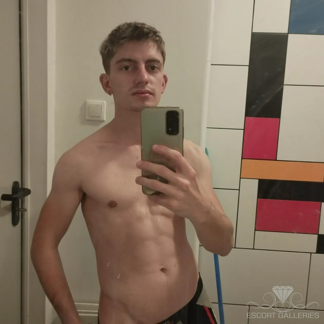 Escorts Poland Anton