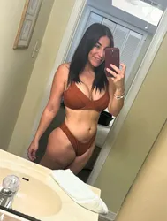 Escorts Edmonton, Alberta Lana