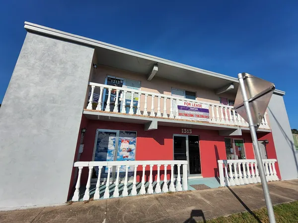 Massage Parlors Titusville, Florida Essence Massage