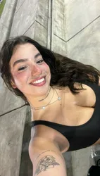 Escorts West Palm Beach, Florida Incall/out services.. sell contents/ FaceTime sex too . .