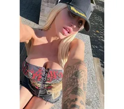 Escorts Leeds, England Naughty party with me❤️BOMB t hot girl in your city