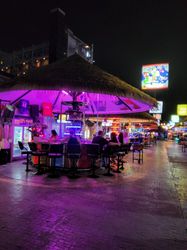 Beer Bar Phuket, Thailand Love Shack Bar