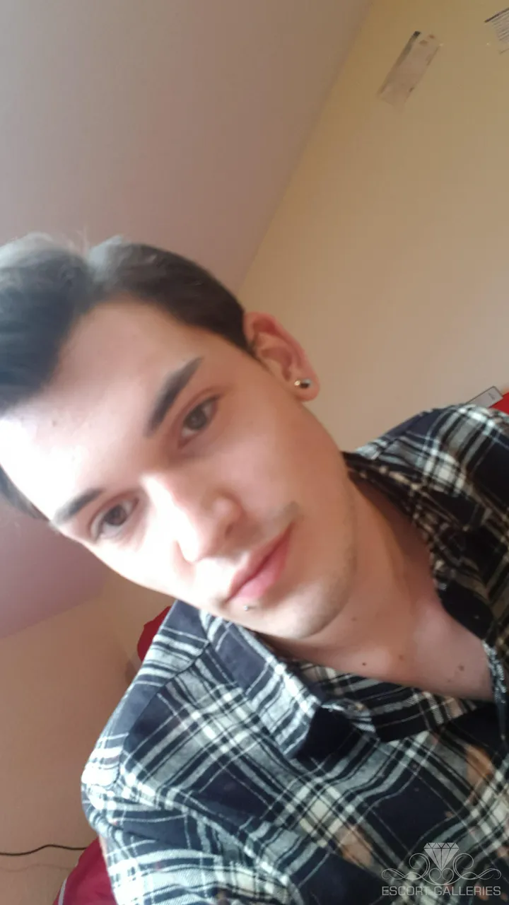 Escorts Koblenz, Germany TopBoy97