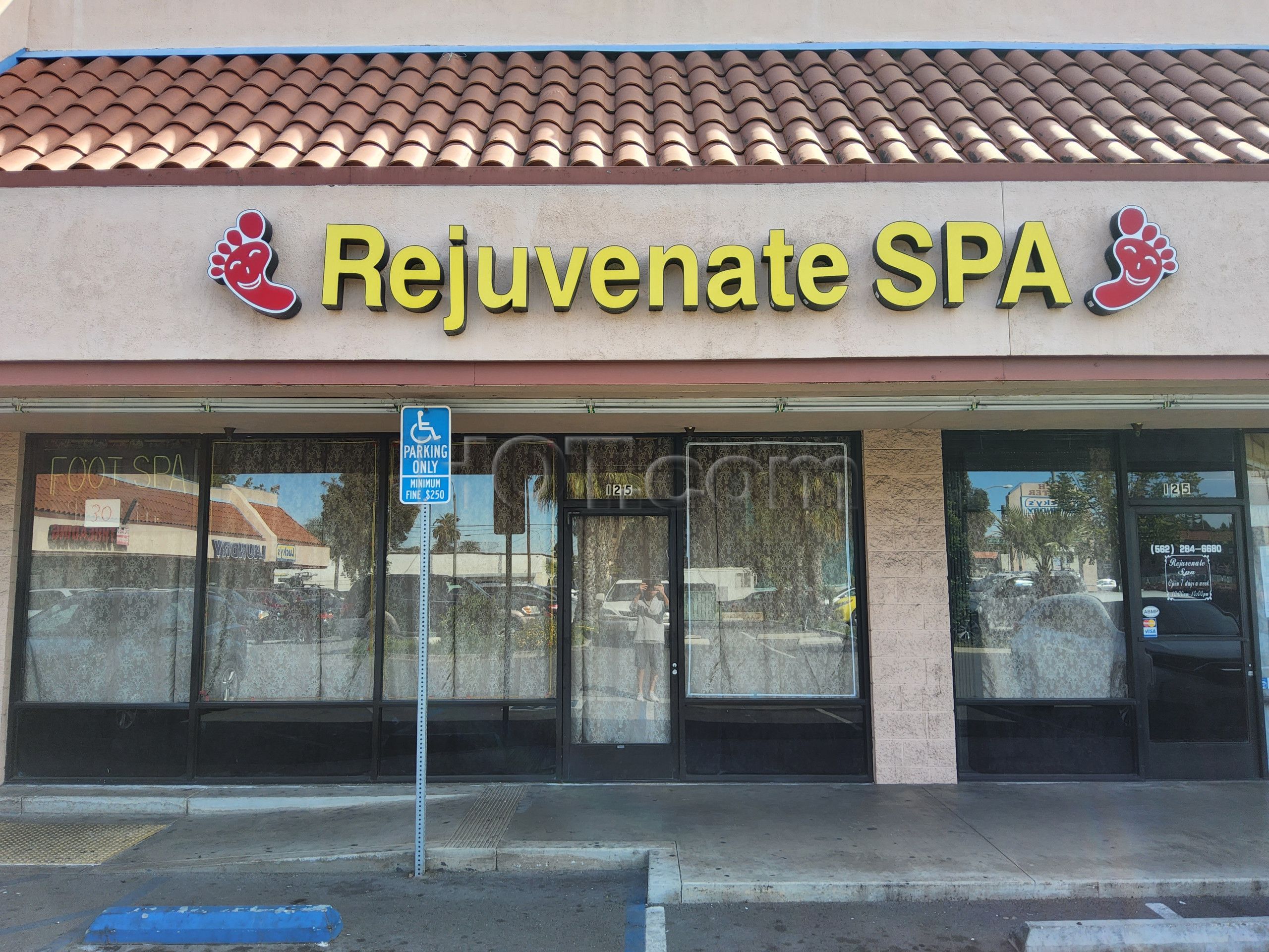 Long Beach, California Rejuvenate Spa