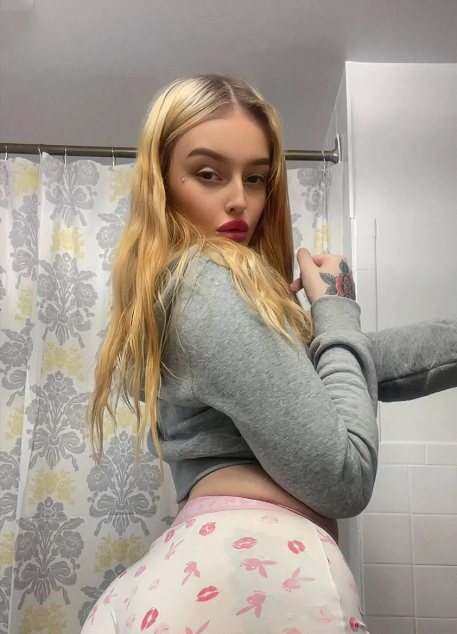 Escorts Brampton, Ontario Diamond