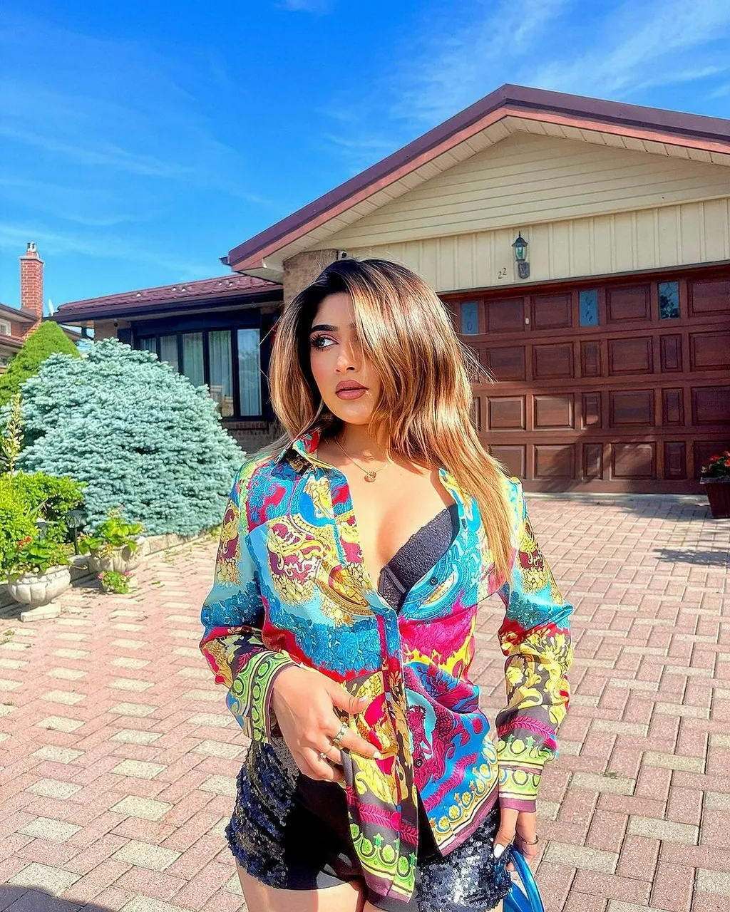 Escorts Dubai, United Arab Emirates Jasmine