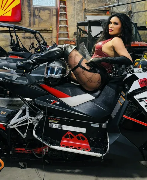 Escorts Chicago, Illinois Sweetnymph