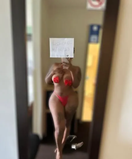 Escorts Kitchener, Ontario Diamond