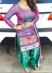 Escorts Muscat, Oman Super Hot Mature Escort Girl Full Service