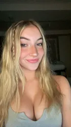 Escorts Calgary, Alberta Kayla