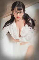 Escorts China Linda an