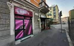 Milan, Italy Il Vizietto Sexy Shop Automatico 24h