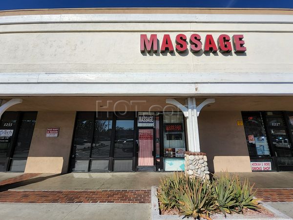 Massage Parlors Santa Ana, California Le Palace Massage