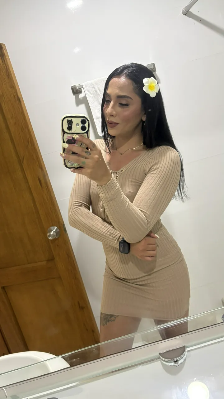 Escorts Medellin, Colombia Sofia
