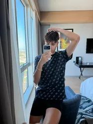 Escorts Dubai, United Arab Emirates HotboyArthur