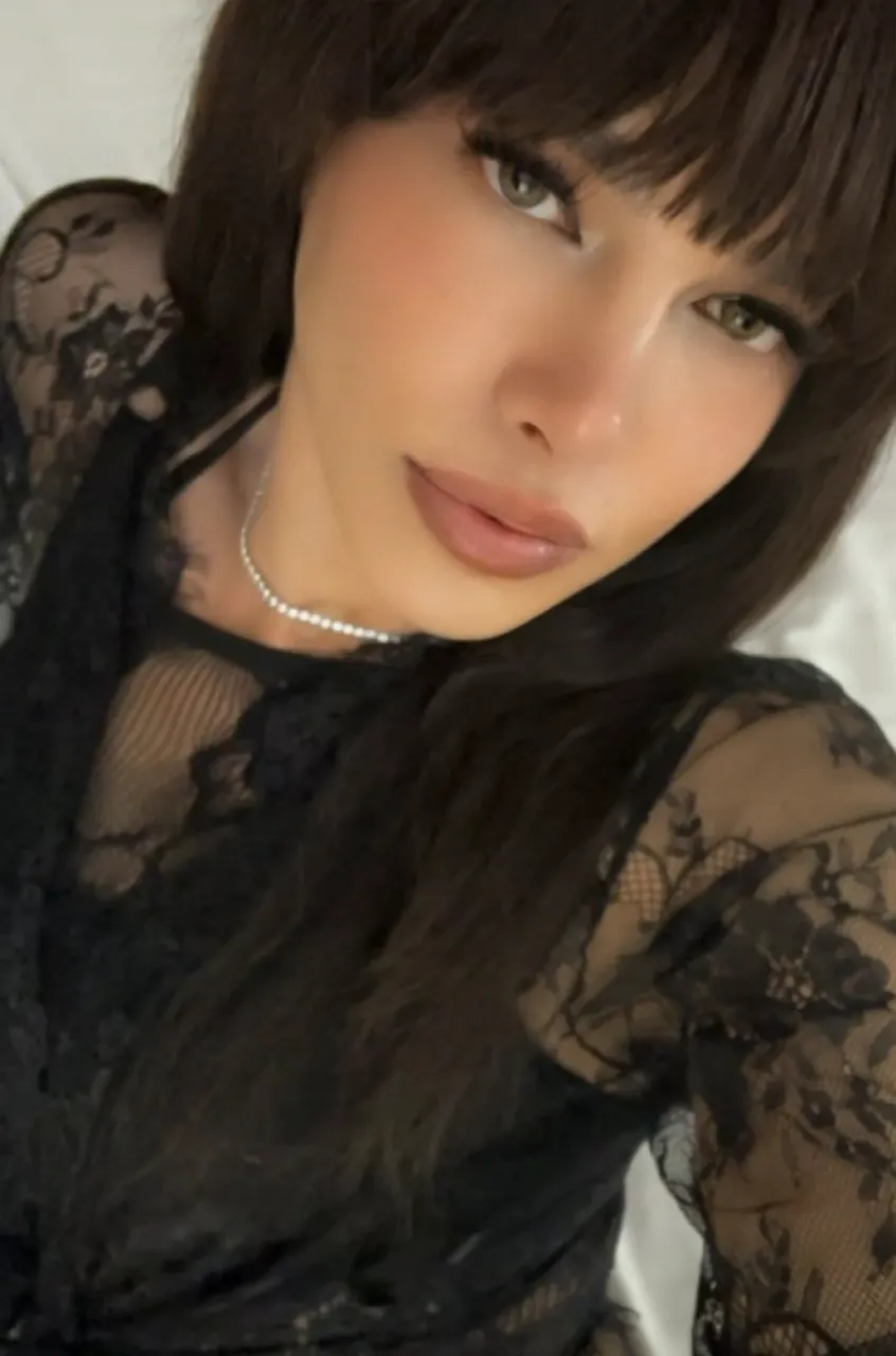 Escorts Costa Mesa, California Giaa