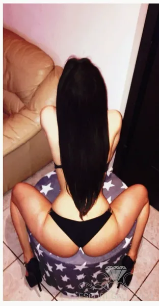 Escorts Athens, Greece Martina