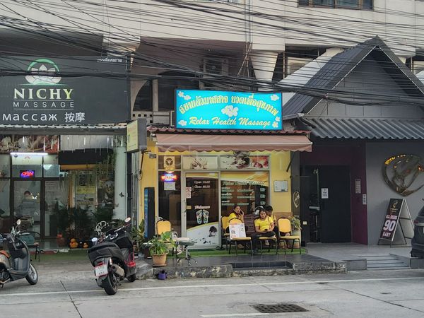 Massage Parlors Pattaya, Thailand Relax Health Massage
