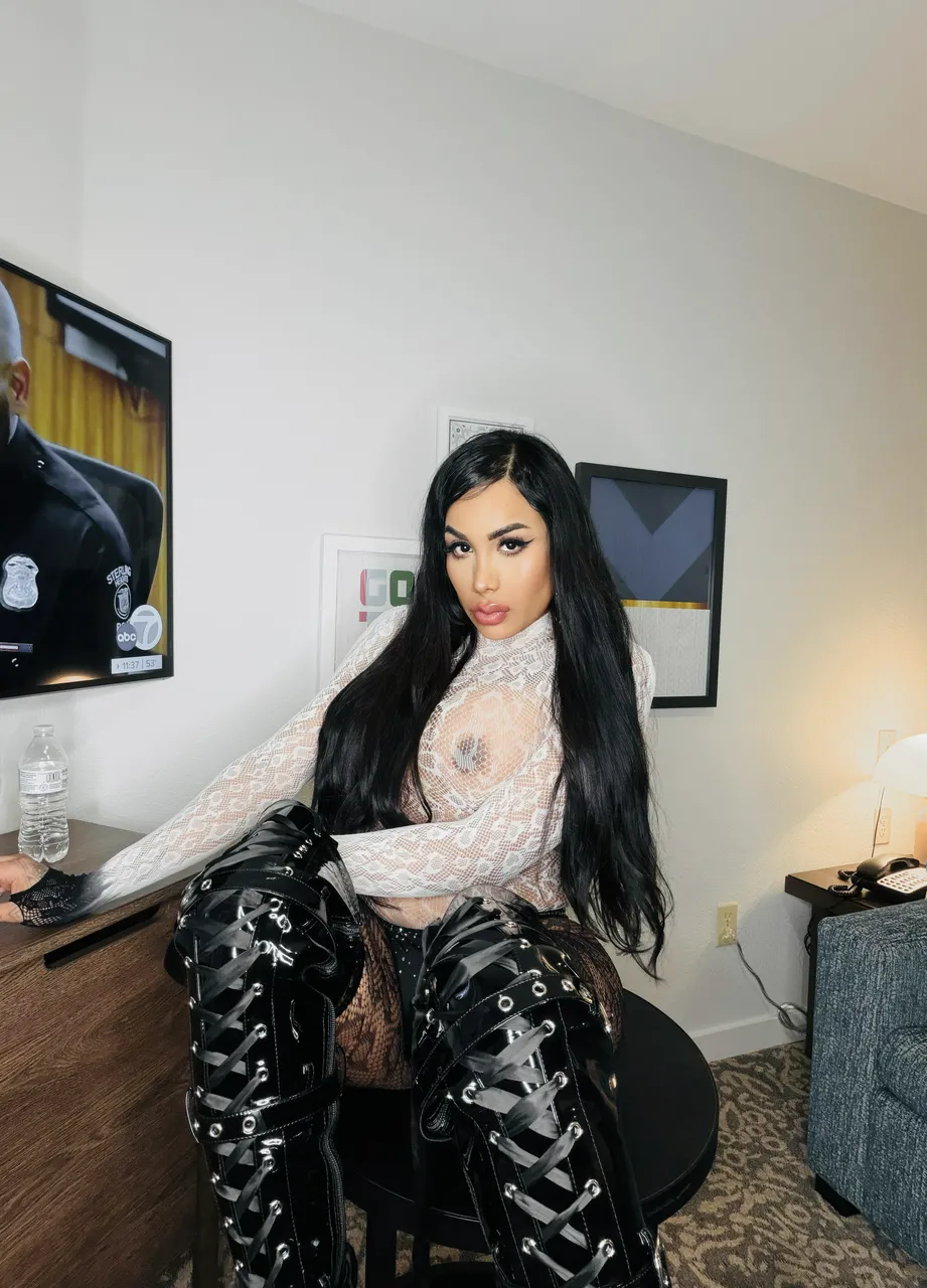 Escorts San Diego, California 📍VICTORIA’S HERE