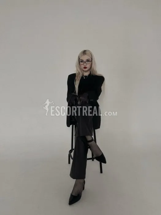 Escorts Moscow, Russia (Czarina, agency Crystal Line Moscow)