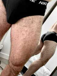 Escorts San Antonio, Texas *** MUSCLE BEAR 275lbs ***