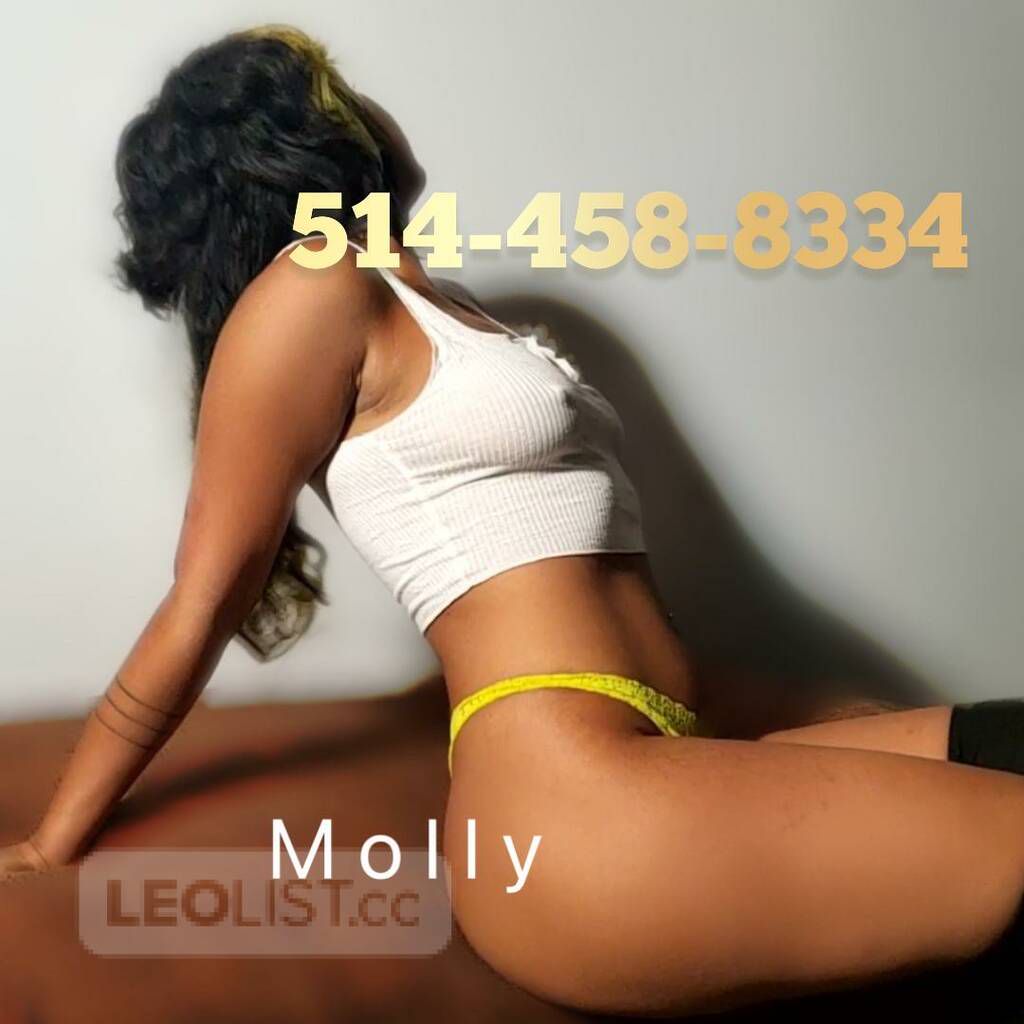 Escorts Montreal, Quebec full menu options available! **OPEN LATE**
