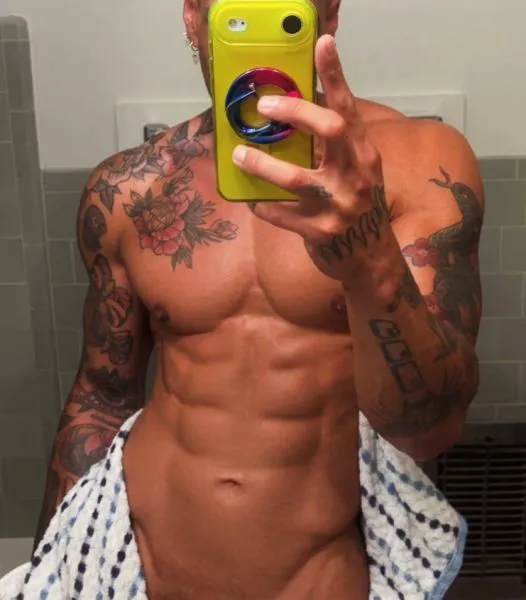 Escorts Palm Springs, California KyleCooper