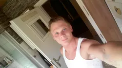 Escorts Essen, Germany DerToyBoy