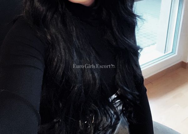 Escorts Salzburg, Austria Gina