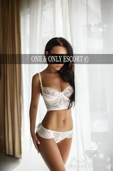 Escorts Frankfurt am Main, Germany Mara