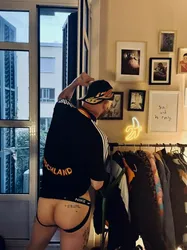 Escorts Barcelona, Spain KINKYTOPDOM