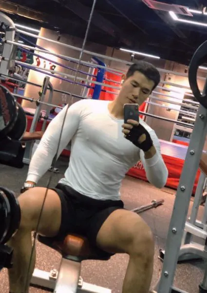 Escorts Singapore, Singapore Muscleboyadam