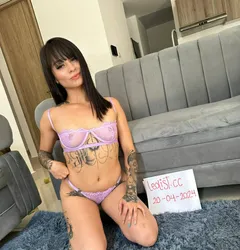 Escorts Guelph, Ontario GIRL WILLING TO GIVE YOU A RICH RELAXATION AND MAKE THE FANT