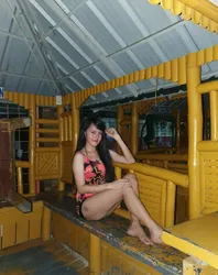 Escorts Manila, Philippines Kisses Escort/camshow