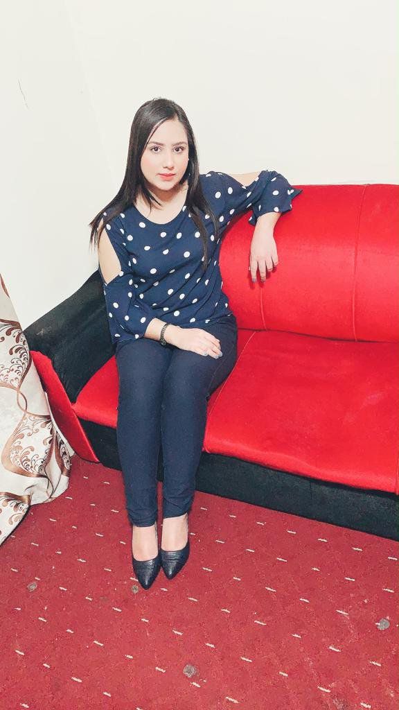 Escorts Dubai, United Arab Emirates Kajal Busty Girl