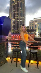 Escorts Kansas City, Missouri Ari pretty girl