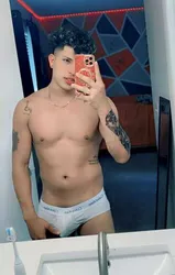 Escorts Doraville, Georgia hot latin boy