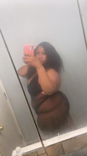 Escorts Stockton, California outcall / car play only Juicy bbw only in town for a little while call me book your time now‼