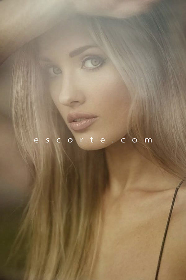 Escorts Paris, France Nastya