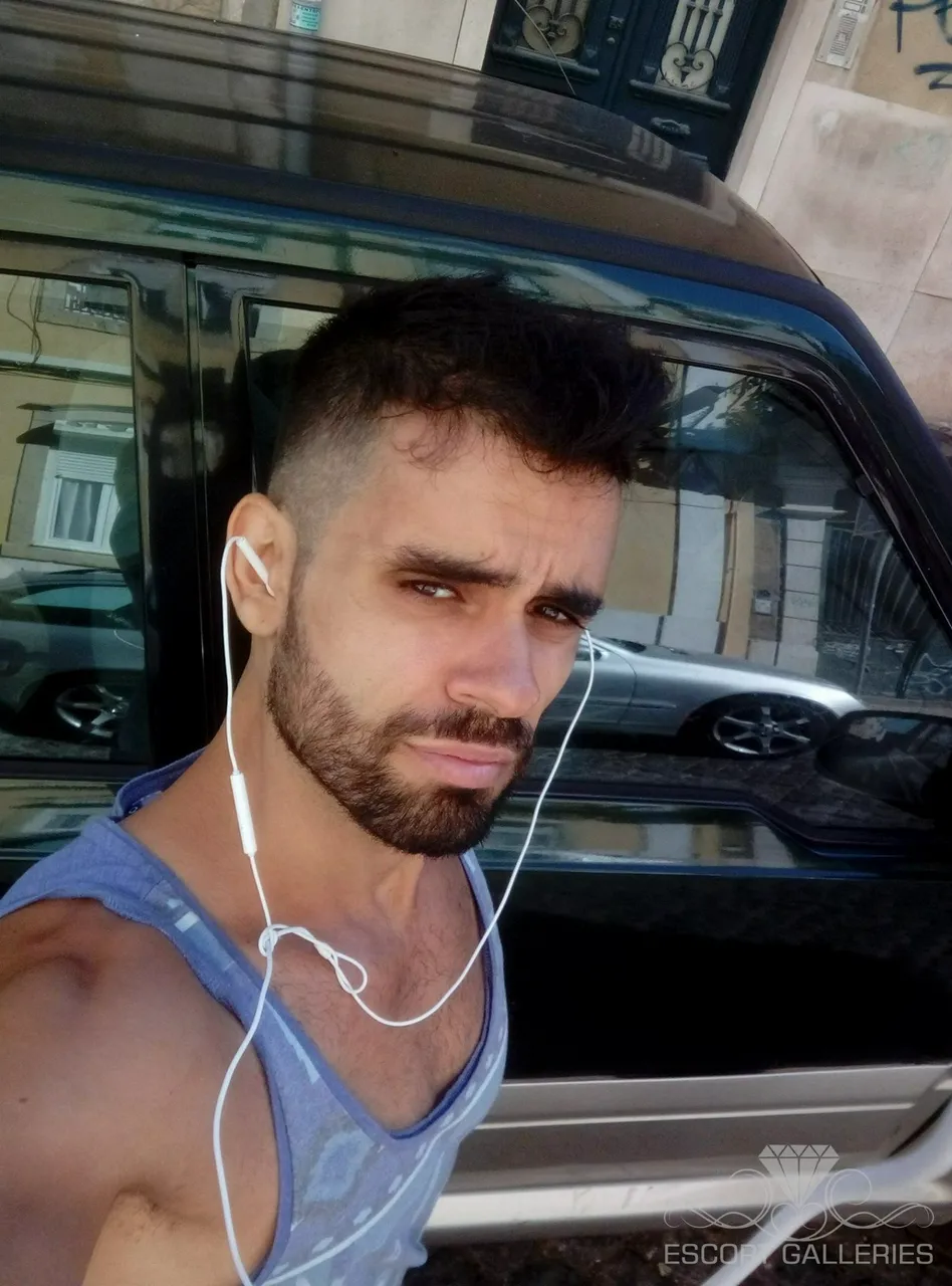 Escorts Berlin, Germany Pablo