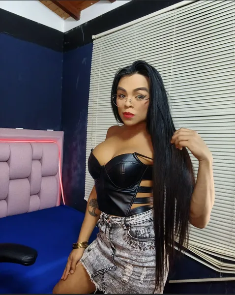 Escorts Queens, New York Petite Stefanía 💦