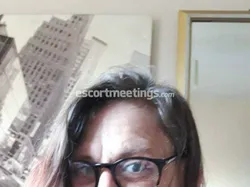 Escorts Bolton, England Miss Honey