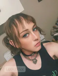 Escorts Edmonton, Alberta Daisy